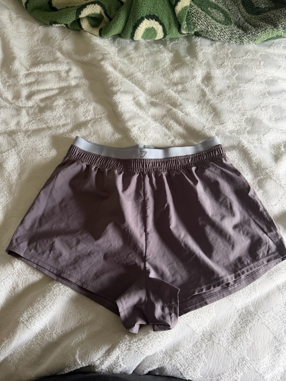 Gymshark lightweight Athletic Shorts in Mauve with Grey Waistband